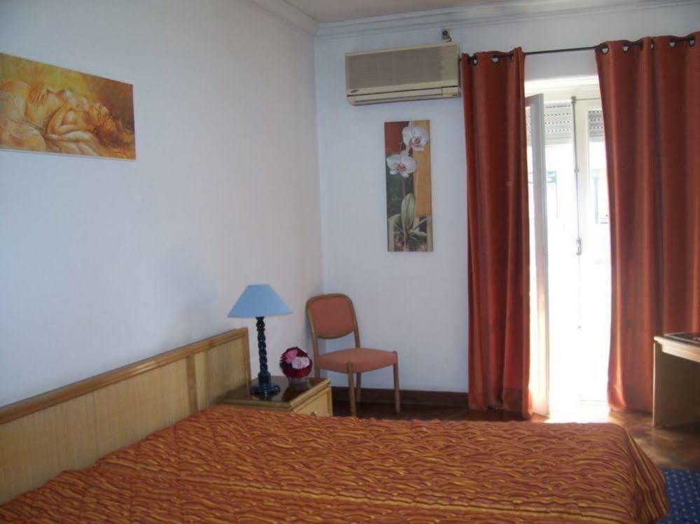 Hotel Residencial Caravela Лиссабон Экстерьер фото