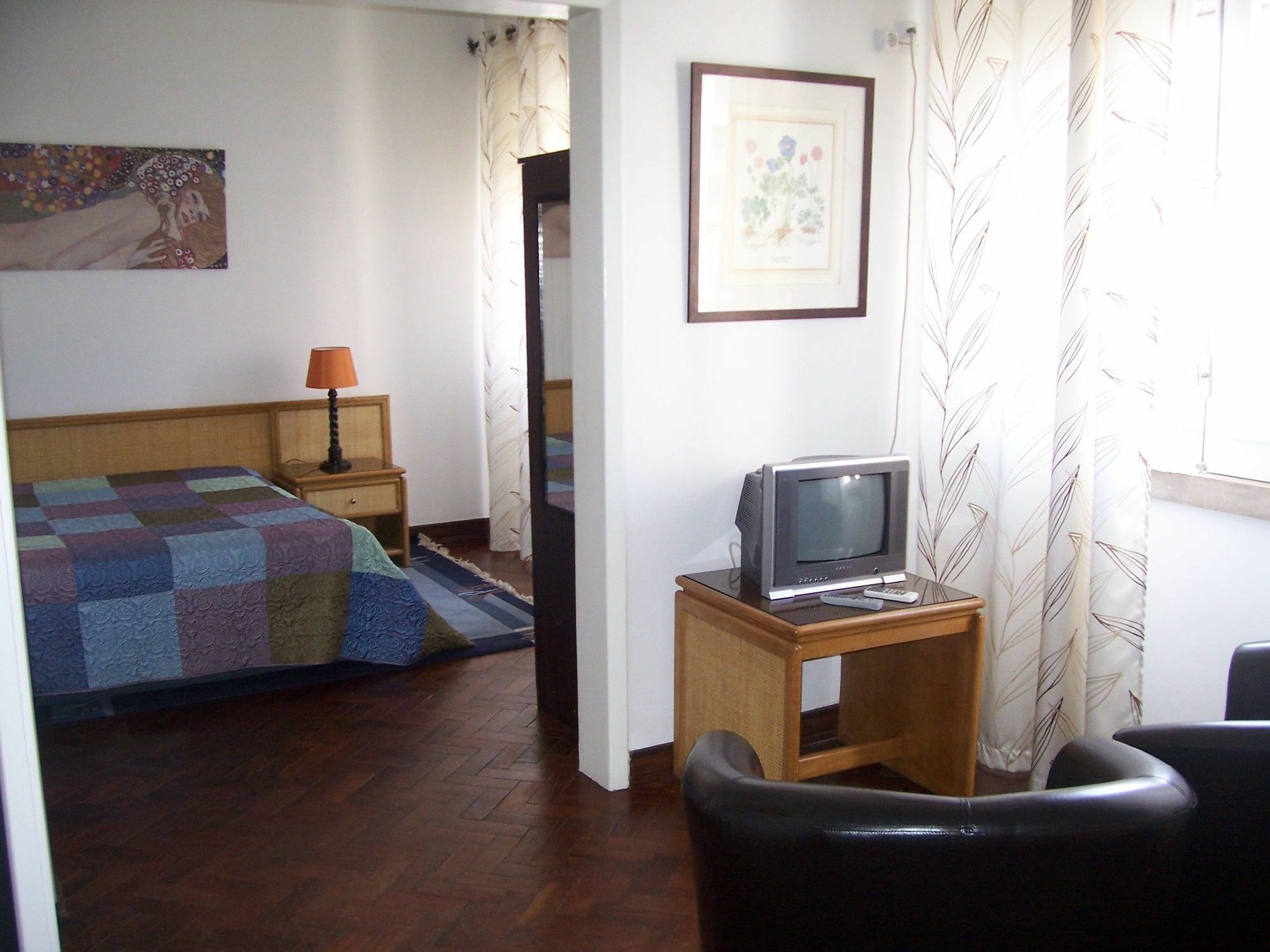 Hotel Residencial Caravela Лиссабон Экстерьер фото
